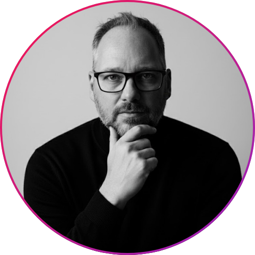 Marco Geuer - THE DATA ECONOMIST